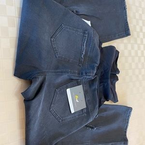 NWT Luxe Essentials Maternity 28 (6) X 24.5 Denim Crop McKenzie Distressed Black